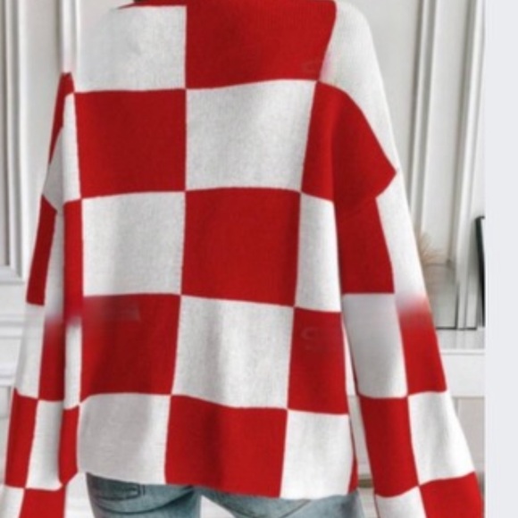 New color block plaid checker red and white sweater - Picture 2 of 3